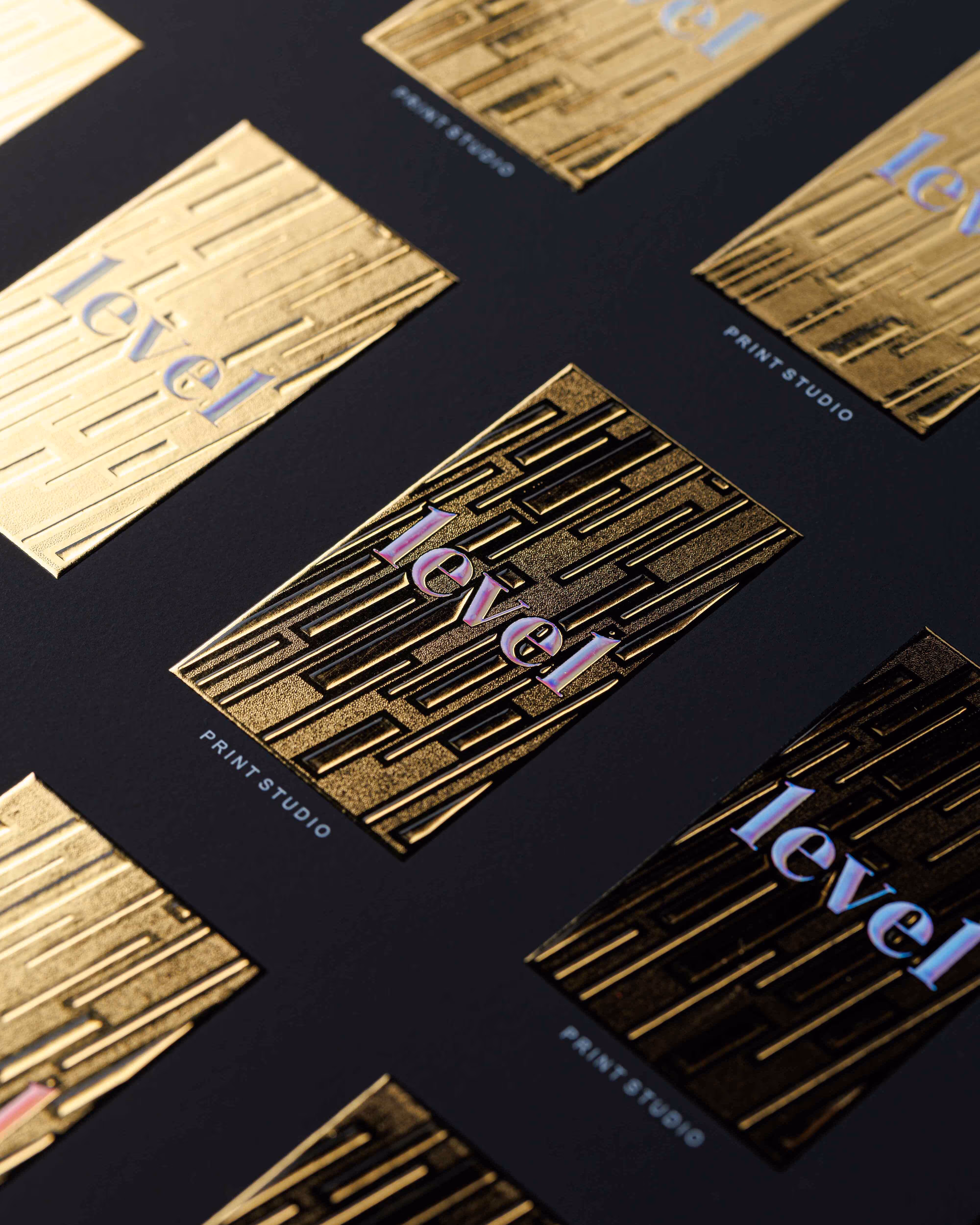 Custom high-quality printed materials by Levelprint